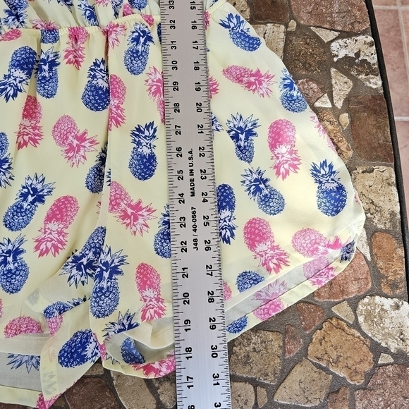 Upside Down Pineapple Print and Mother of Pearl Button Romper, Size Small - Picture 14 of 14